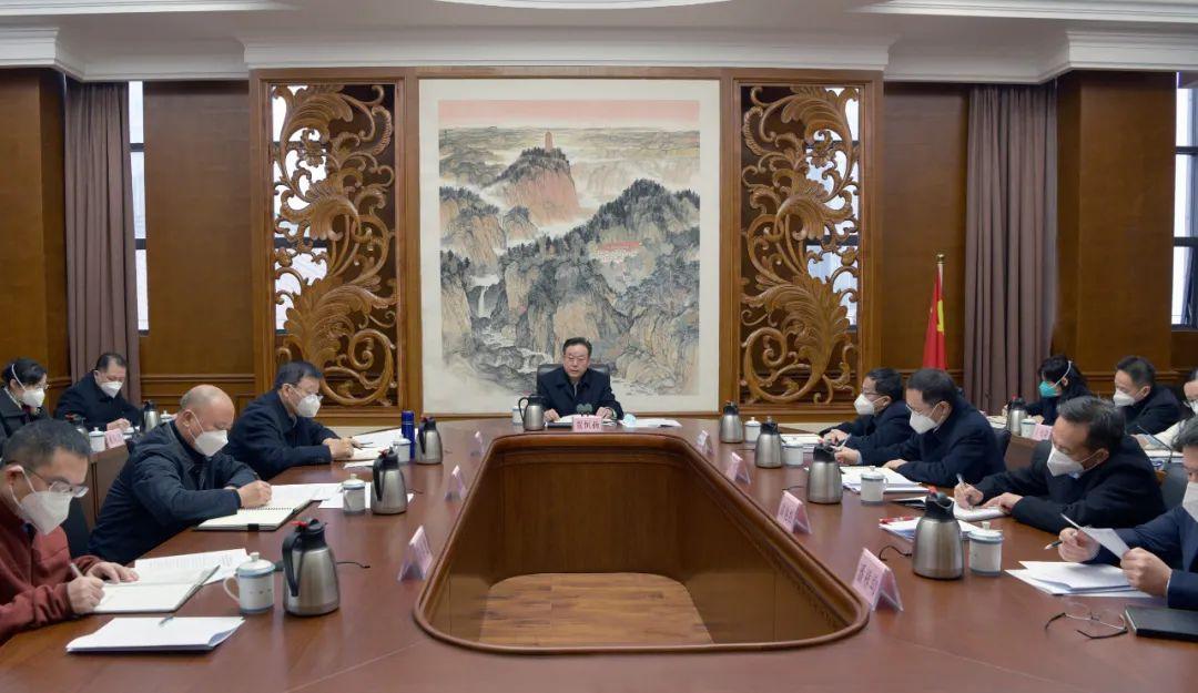 贺恒扬：以高度政治自觉维护党中央集中统一领导